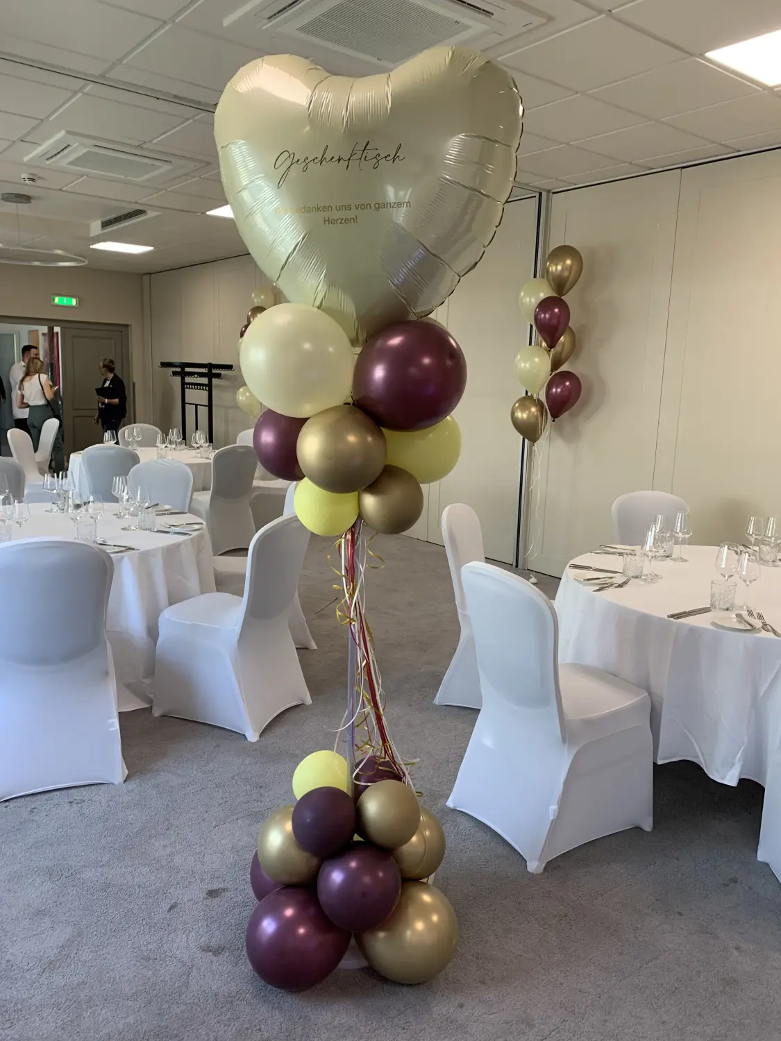 Ballonius, herzförmige Luftballons